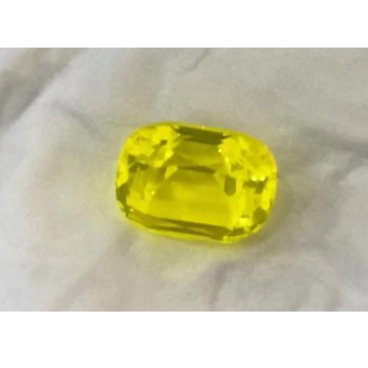 Yellow garnet bare stone